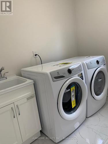 31 Timbermill Crescent, Markham, ON - Indoor Photo Showing Laundry Room