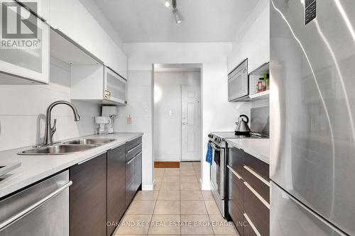 1805 - 323 Colborne Street, London East (East K), ON - Indoor Photo Showing Kitchen With Double Sink