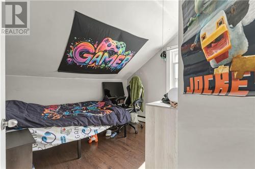 9 Second Avenue, Levack, ON - Indoor Photo Showing Bedroom