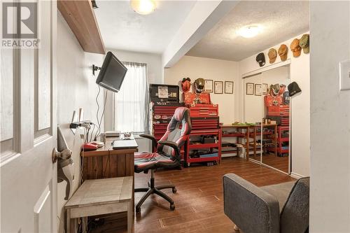 9 Second Avenue, Levack, ON - Indoor Photo Showing Office