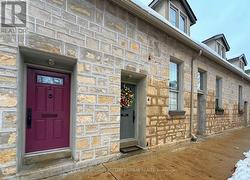 1 - 196 ARTHUR STREET N Guelph, ON N1E 4V8