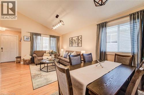 84 Endeavour Drive, Cambridge, ON - Indoor