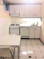 BSMT - 44 BELLEVUE AVENUE Toronto, ON M5T 2N4