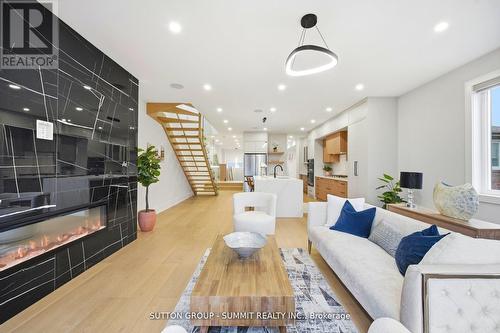 1228 Alexandra Avenue, Mississauga, ON - Indoor Photo Showing Living Room With Fireplace