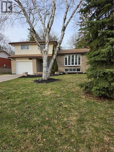 544 GLEN MANOR Boulevard  Waterloo, ON N2L 4T6
