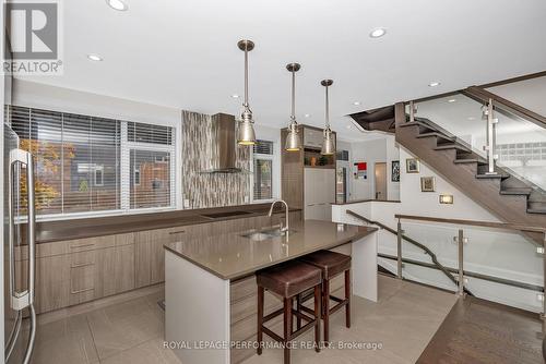 383 Princeton Avenue, Ottawa, ON - Indoor Photo Showing Kitchen