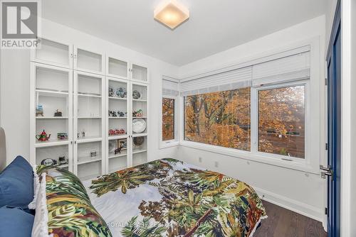383 Princeton Avenue, Ottawa, ON - Indoor Photo Showing Bedroom