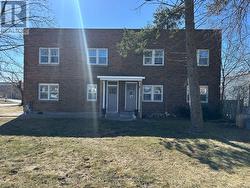 6 - 85 PETER STREET Port Hope, ON L1A 1C2