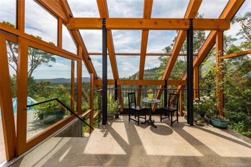 122 Jasper Rd, Salt Spring, BC 