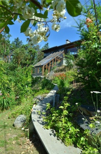122 Jasper Rd, Salt Spring, BC 