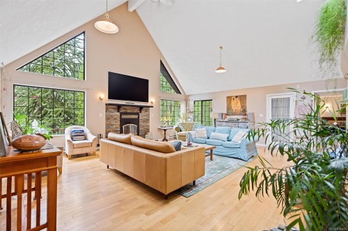 6907 Sellars Rd, Sooke, BC 