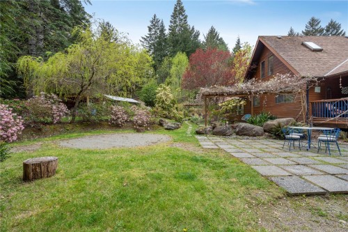 6907 Sellars Rd, Sooke, BC 