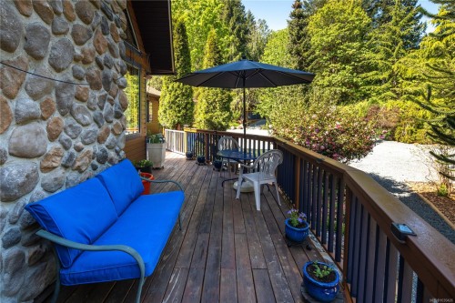6907 Sellars Rd, Sooke, BC 