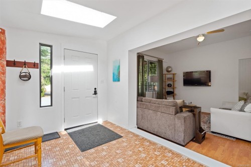6907 Sellars Rd, Sooke, BC 