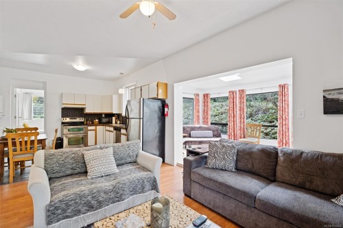 6907 Sellars Rd, Sooke, BC 