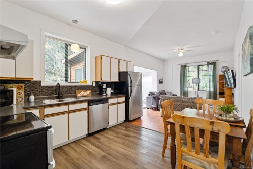 6907 Sellars Rd, Sooke, BC 