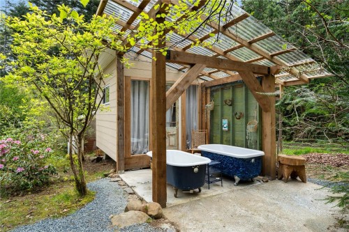 6907 Sellars Rd, Sooke, BC 