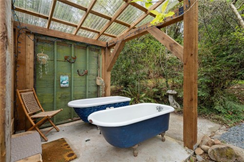 6907 Sellars Rd, Sooke, BC 