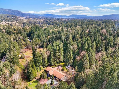 6907 Sellars Rd, Sooke, BC 
