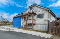 4102 Burde St Port Alberni, BC V9Y 3L4