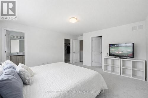 36 Jargeau Road, Ottawa, ON - Indoor Photo Showing Bedroom