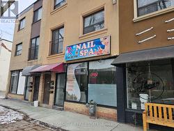 111 JEFFERSON AVENUE Toronto, ON M6K 3E4