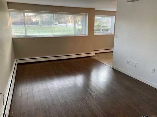 1102-1097 Bowen Rd, Nanaimo, BC - Indoor Photo Showing Other Room