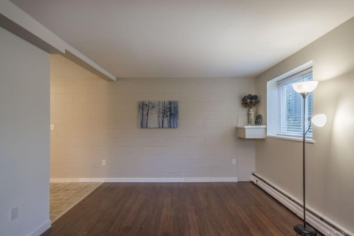 1102-1097 Bowen Rd, Nanaimo, BC - Indoor Photo Showing Other Room