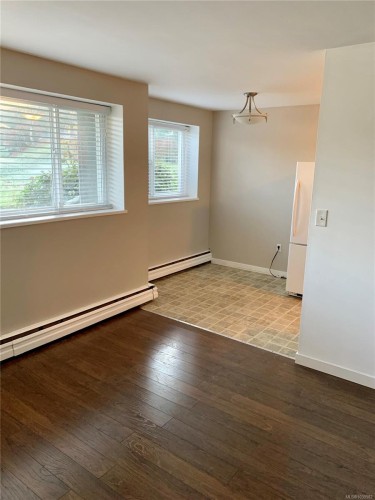 1102-1097 Bowen Rd, Nanaimo, BC - Indoor Photo Showing Other Room