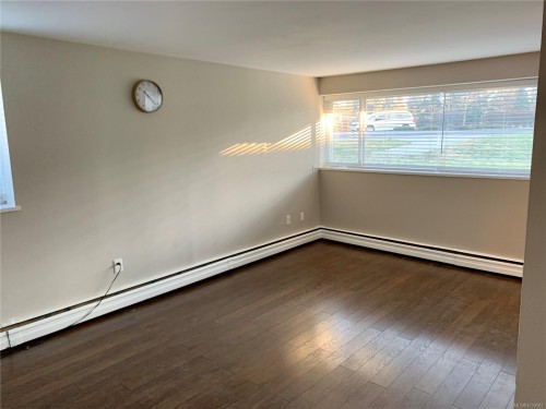 1102-1097 Bowen Rd, Nanaimo, BC - Indoor Photo Showing Other Room
