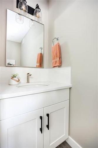 51 Burrows Rd, Pinawa, MB 