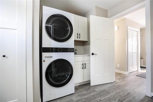 51 Burrows Rd, Pinawa, MB 