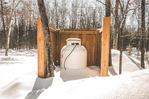 51 Burrows Rd, Pinawa, MB 