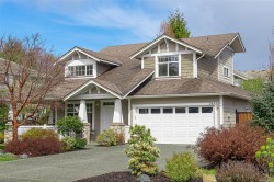2433 Driftwood Dr Sooke, BC V9Z 0Y8