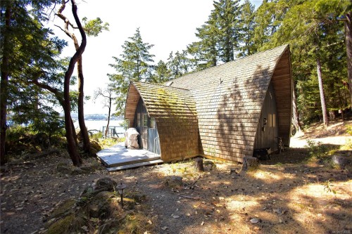 155 Mountain Park Dr, Salt Spring, BC 