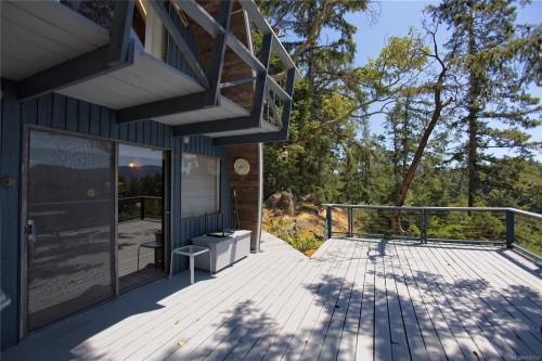 155 Mountain Park Dr, Salt Spring, BC 