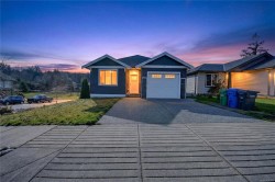 28 Dancer Rd Nanaimo, BC V9R 6Z6