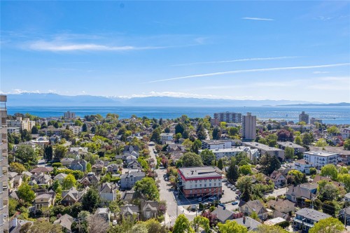 2210-647 Michigan St  Victoria, BC V8V 1S9