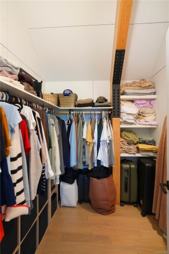 128 Spring Gold Way, Salt Spring, BC 