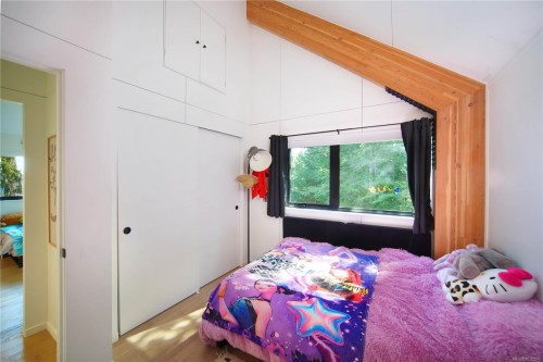 128 Spring Gold Way, Salt Spring, BC 