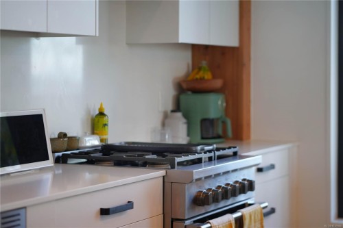 128 Spring Gold Way, Salt Spring, BC 