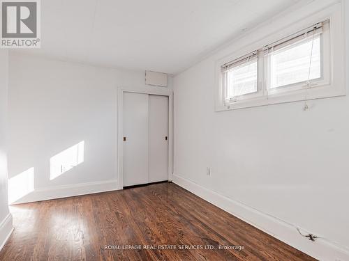 7 Duplex Crescent, Toronto, ON - Indoor Photo Showing Other Room
