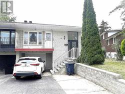 28 GREYHOUND DRIVE Toronto, ON M2H 1K3