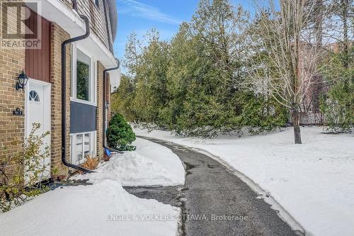 B - 765 SPRINGLAND DRIVE  Ottawa, ON K1V 6L9