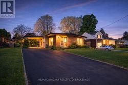 MAIN - 3577 MARLBOROUGH PLACE Niagara Falls (Stamford), ON L2J 2S2