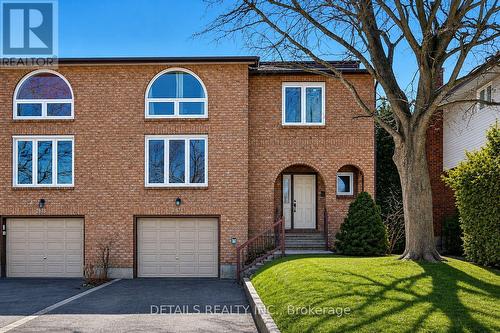 2876 TRESA COURT  Ottawa, ON K1T 2H1