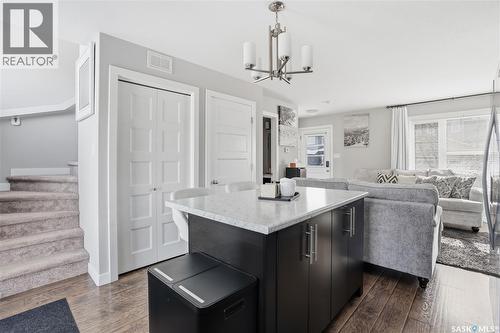 5624 Glide Crescent, Regina, SK - Indoor Photo Showing Kitchen