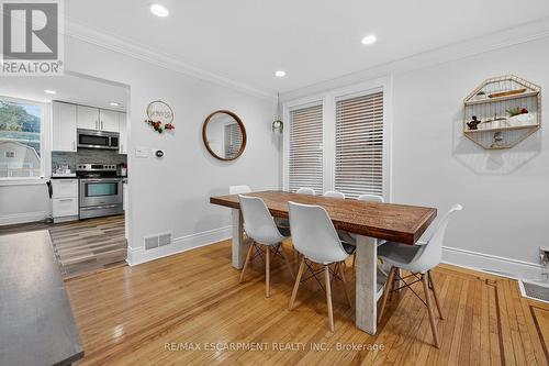 179 Burris Street, Hamilton, ON - Indoor Photo Showing Dining Room