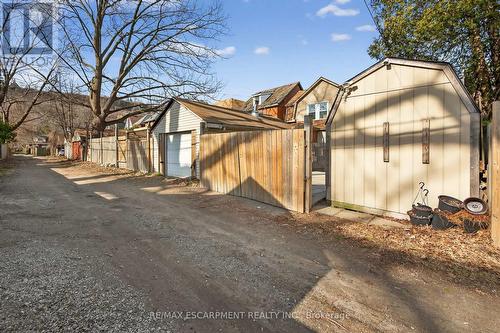 179 Burris Street, Hamilton, ON - Outdoor