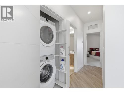 1405 Springhill Drive Unit# 2103, Kamloops, BC - Indoor Photo Showing Laundry Room